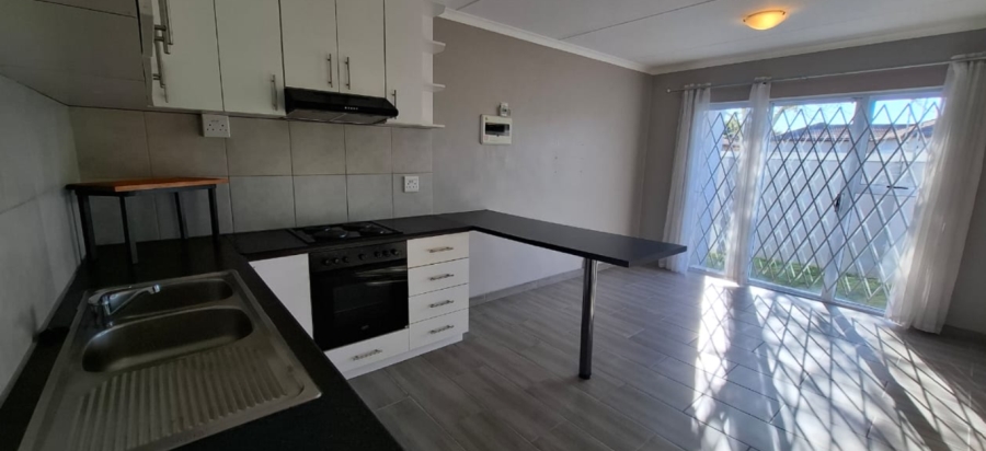 2 Bedroom Property for Sale in Sonkring Western Cape